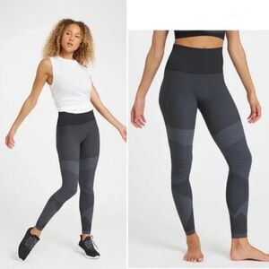 SPANX Look at Me Now Seamless Moto Leggings Running Workout Yoga Black Gray Sz S